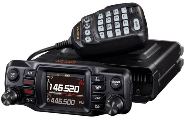 Nowy radiotelefon YAESU FTM-200DE