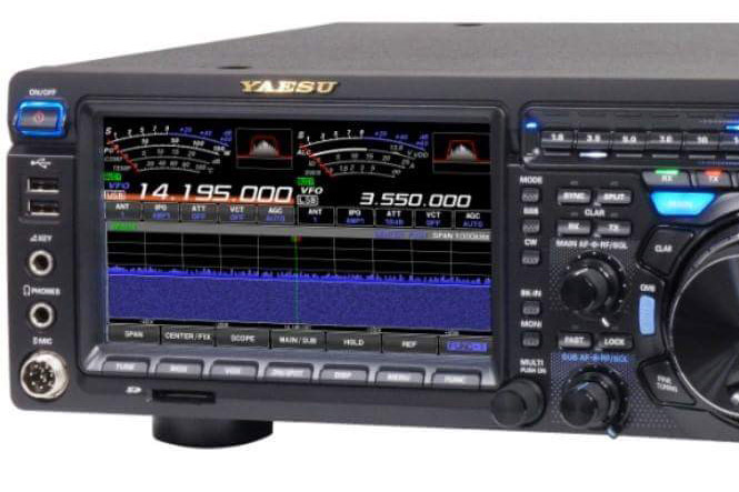 YAESU FT-DX101D - nowa radiostacja HF/50MHz 100W