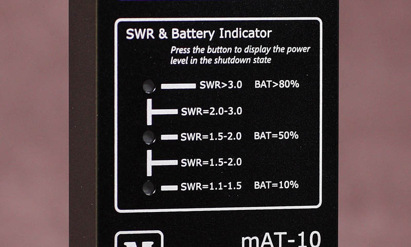 Dwufunkcyjny wskażnik SWR i stany akumulatora w ATU mAT-10