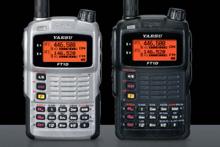 YAESU FT-1XDE - Radiotelefon ręczny - dwupasmowy - wyglądem zbliżone do legendarnych radii VX-6 / VX-7