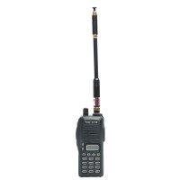 Pryme AL800-BNC Antena podłączona do radiotelefonu Icom V8 z BNC