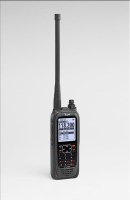 Radiostacja lotnicza ICOM IC-A25CE posiada obsługę kanałów COM