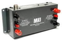 Batery booster MFJ4416B - duża rozrzutność napięć wejściowych - aby otrzymywać stałe 13,8V