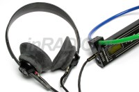 RigExpert FoxRex 3500 posiada własne słuchawki, można podłączyć jakiekolwiek stereo o impedancji 32om