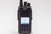 Ręczny radiotelefon DMR z 2 antenami w zestawie - Tyt MDUV390